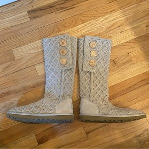 UGG | Women’s Tan Knitted Boots